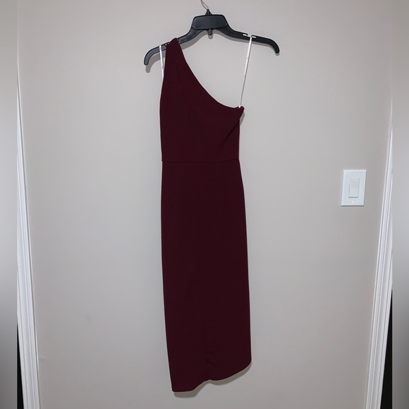 Burgundy Red one shoulder midi dress with open slit on top Lulus XS - Picture 3 of 6